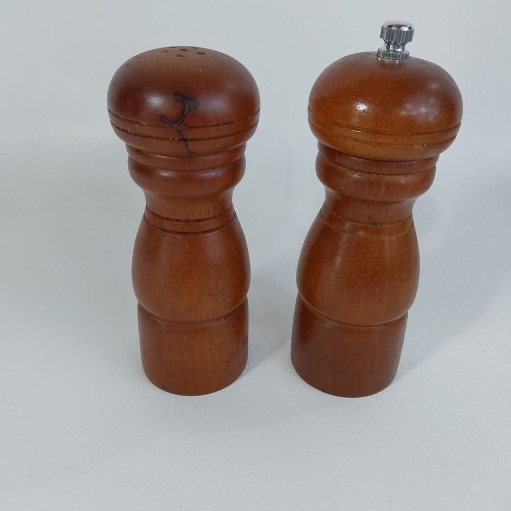 Vintage Wood Salt Shaker and Pepper Grinder Set‎ Penzeys Gesundheit! 6"